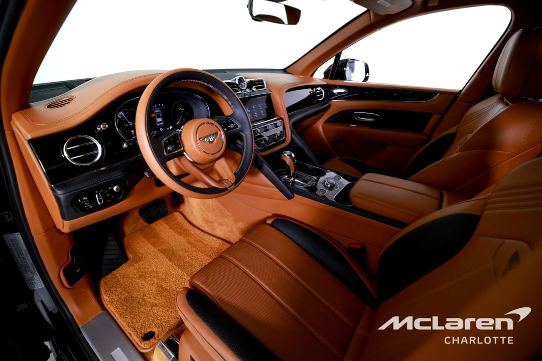 2023 Bentley Bentayga - Image 12 of 12
