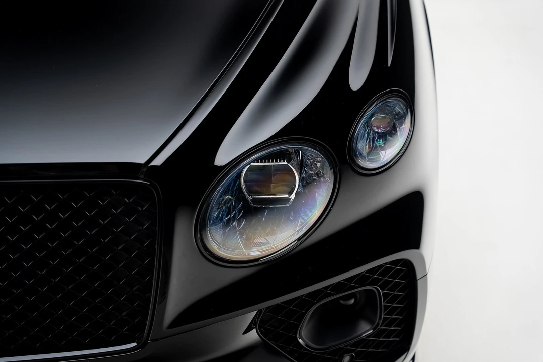 2023 Bentley Bentayga - Image 10 of 12