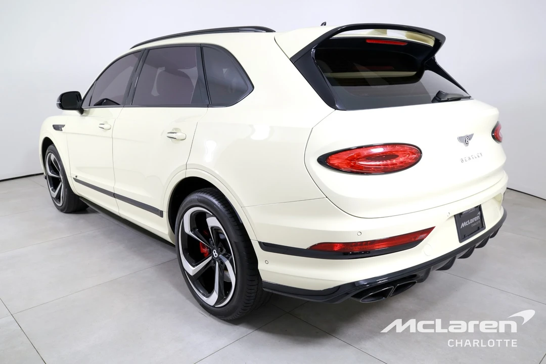 2023 Bentley Bentayga - Image 6 of 21