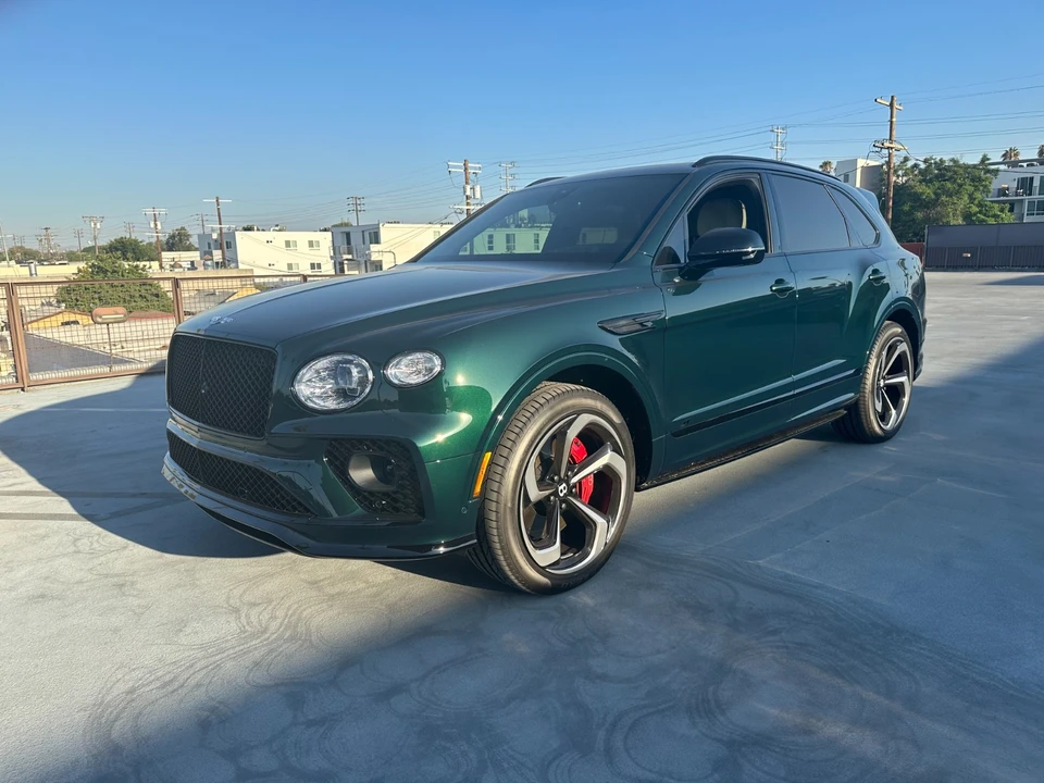 2023 Bentley Bentayga - Image 4 of 16