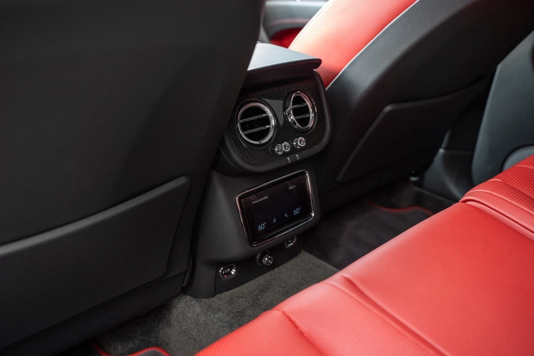2023 Bentley Bentayga - Image 14 of 24