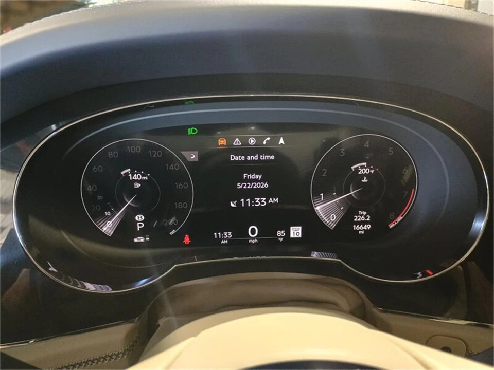 2023 Bentley Bentayga - Image 21 of 31