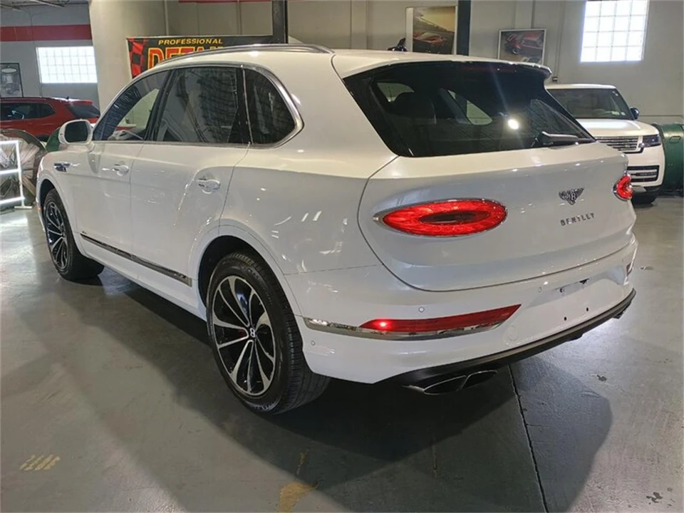 2023 Bentley Bentayga - Image 3 of 31