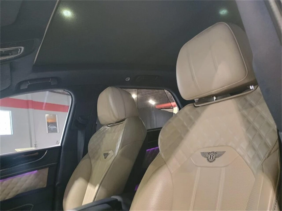 2023 Bentley Bentayga - Image 17 of 31