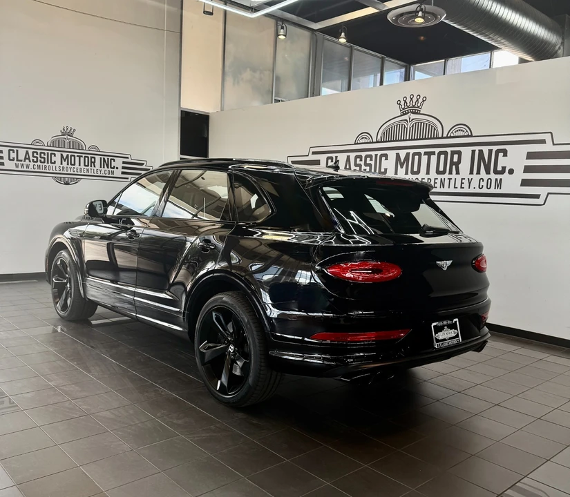2023 Bentley Bentayga - Image 3 of 21