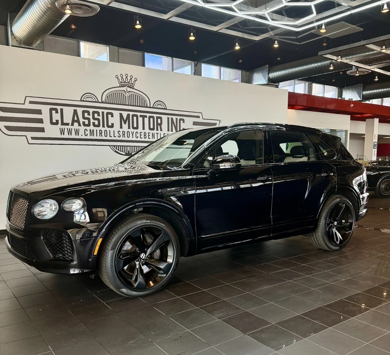 2023 Bentley Bentayga - Image 5 of 21