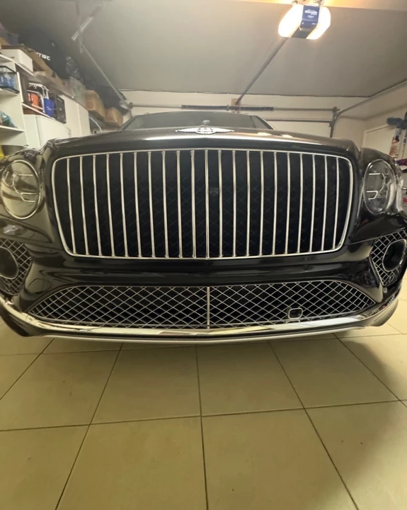 2023 Bentley Bentayga - Image 24 of 26