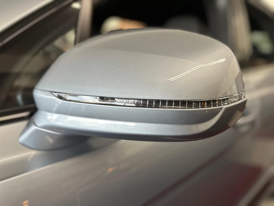 2023 Bentley Bentayga Speed - Image 18 of 31