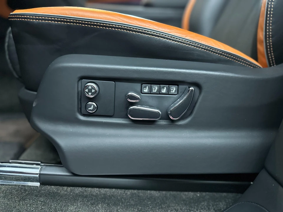 2023 Bentley Bentayga Speed - Image 31 of 31