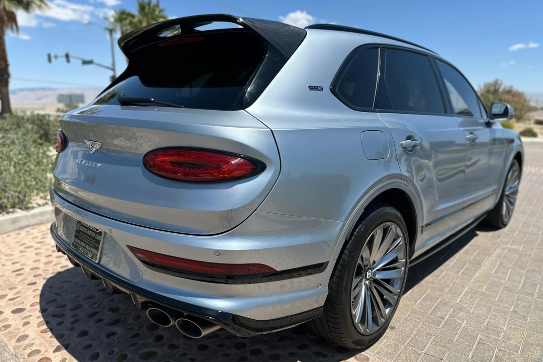 2023 Bentley Bentayga Speed - Image 4 of 31