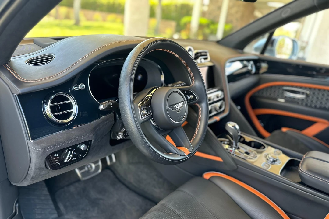 2023 Bentley Bentayga Speed - Image 25 of 31