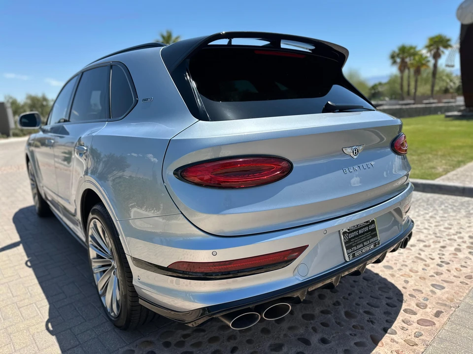 2023 Bentley Bentayga Speed - Image 9 of 31