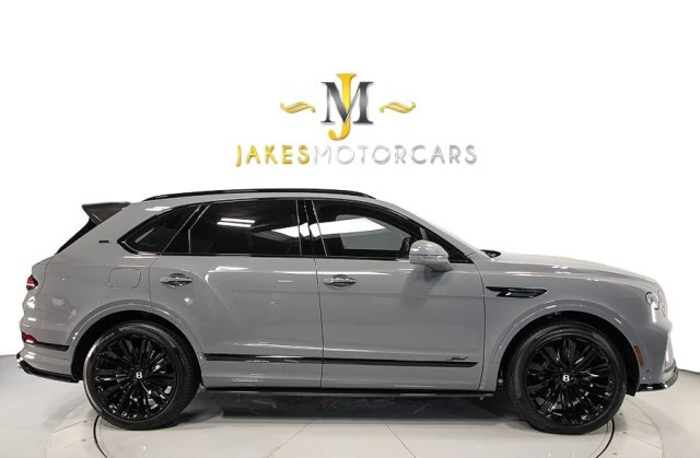 2023 Bentley Bentayga Speed - Image 17 of 24