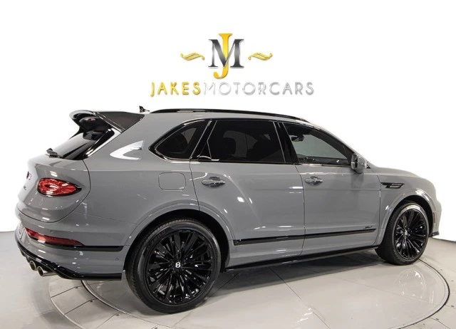 2023 Bentley Bentayga Speed - Image 15 of 24