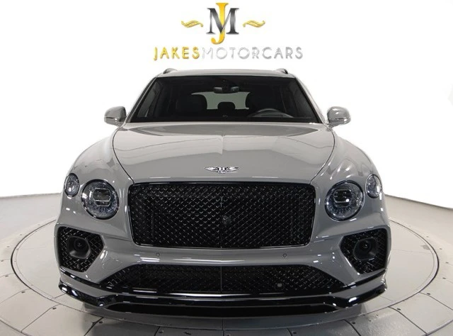 2023 Bentley Bentayga Speed - Image 22 of 24
