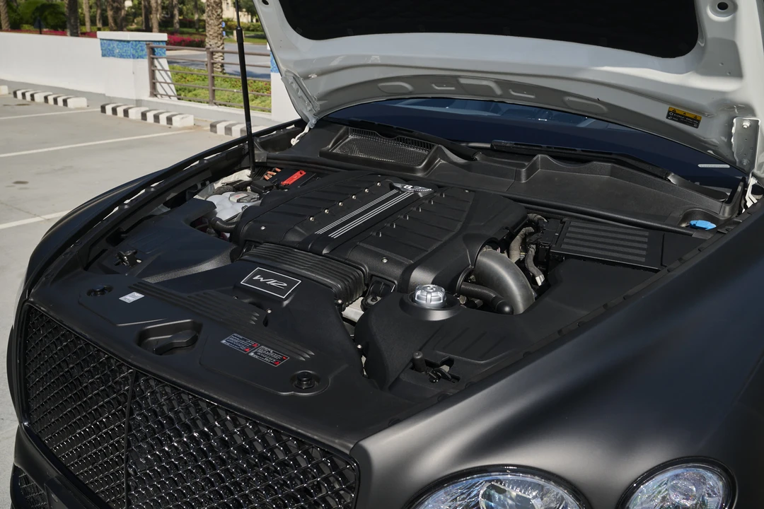 2023 Bentley Bentayga Speed - Image 7 of 21