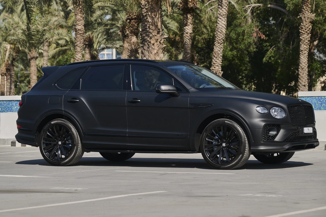 2023 Bentley Bentayga Speed - Image 18 of 21