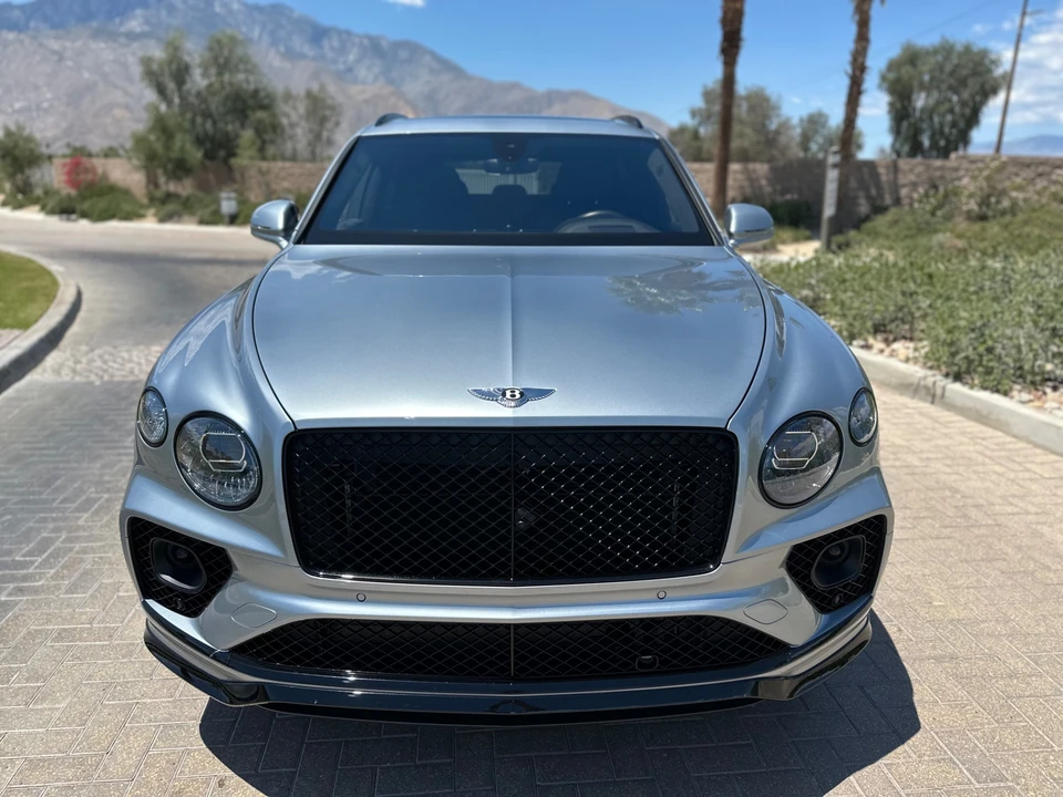 2023 Bentley Bentayga Speed - Image 10 of 31