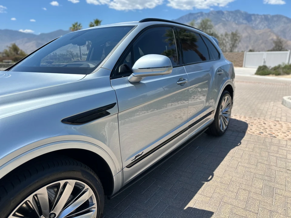 2023 Bentley Bentayga Speed - Image 23 of 31