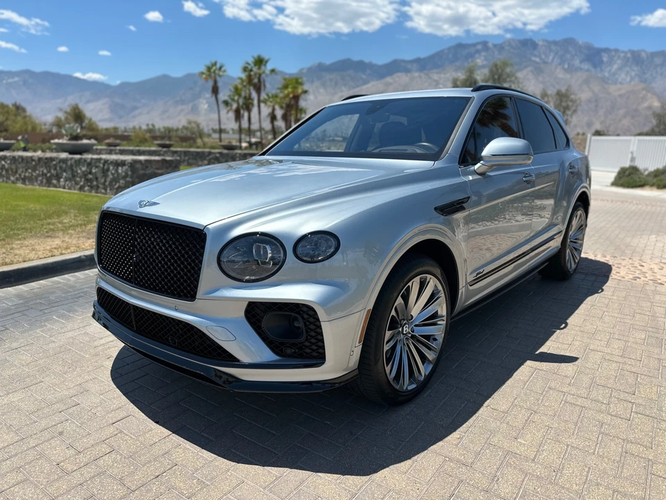 2023 Bentley Bentayga Speed - Image 26 of 31