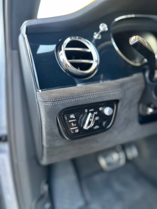 2023 Bentley Bentayga Speed - Image 27 of 31