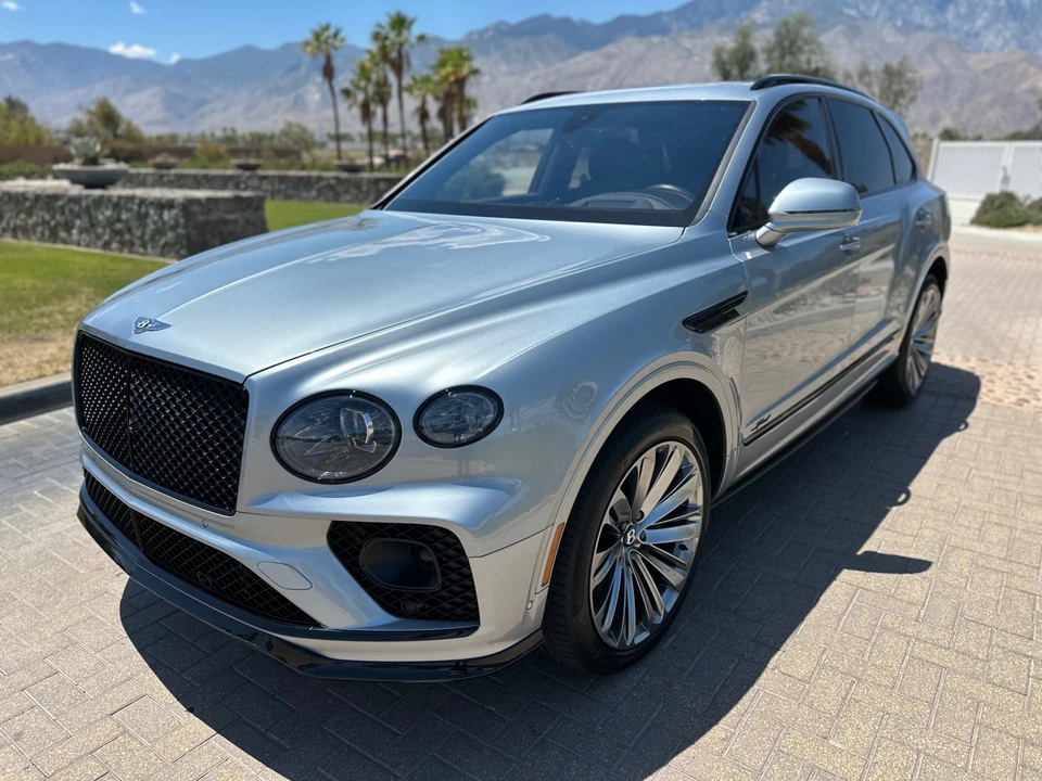 2023 Bentley Bentayga Speed - Image 4 of 31