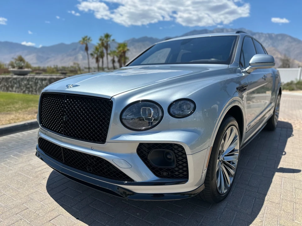 2023 Bentley Bentayga Speed - Image 7 of 31