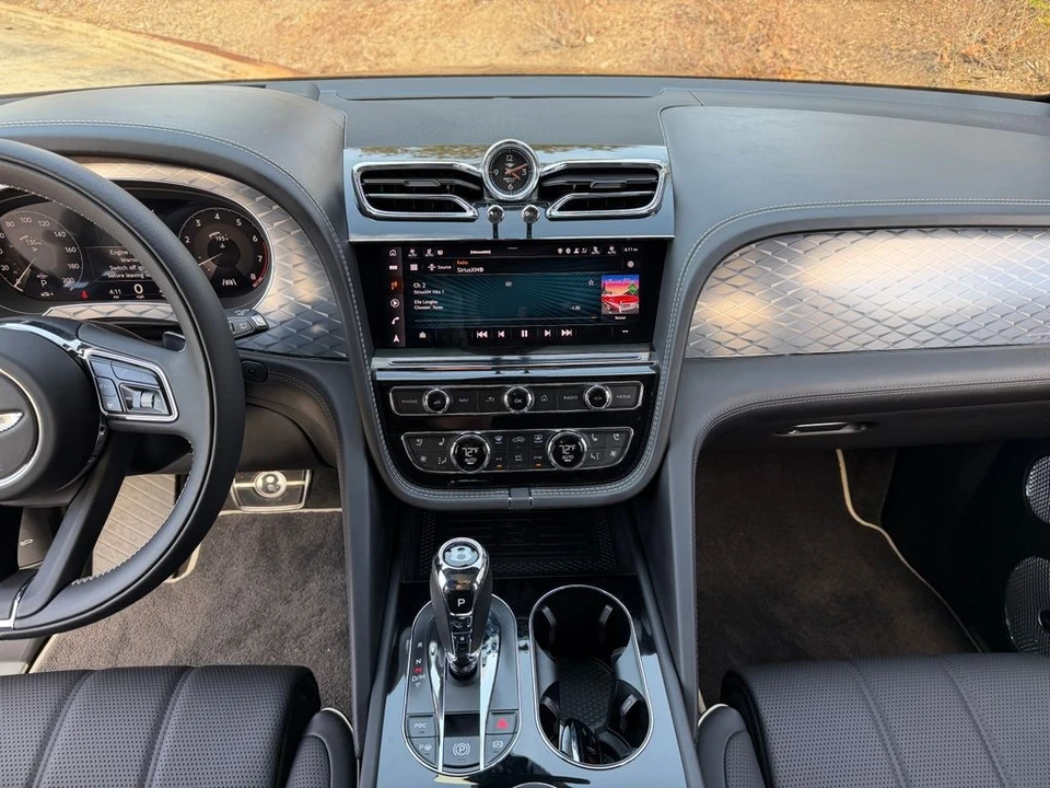 2023 Bentley Bentayga Speed - Image 5 of 21