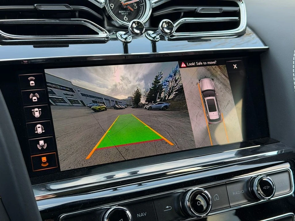 2023 Bentley Bentayga Speed - Image 25 of 31