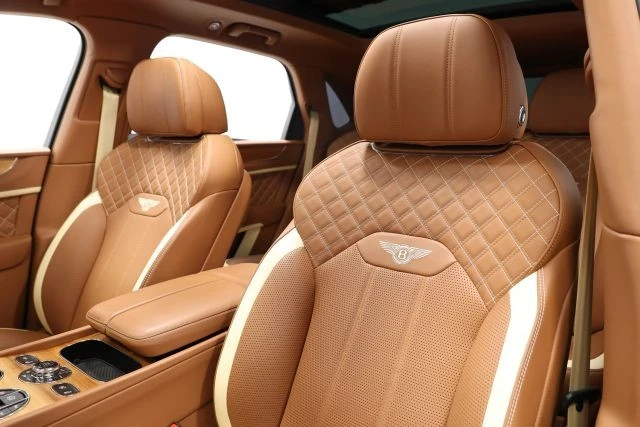 2023 Bentley Bentayga Speed - Image 20 of 31