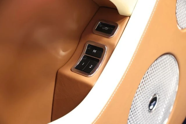 2023 Bentley Bentayga Speed - Image 15 of 21