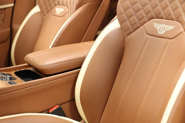 2023 Bentley Bentayga Speed - Image 23 of 31