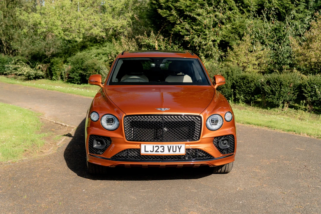 2023 Bentley Bentayga - Image 10 of 31