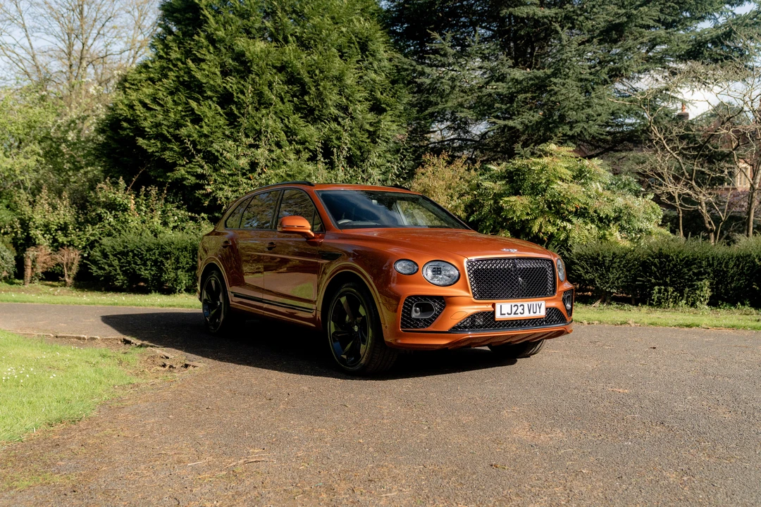 2023 Bentley Bentayga - Image 12 of 31