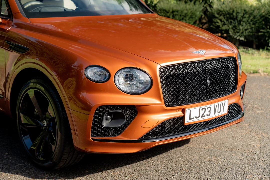 2023 Bentley Bentayga - Image 14 of 31