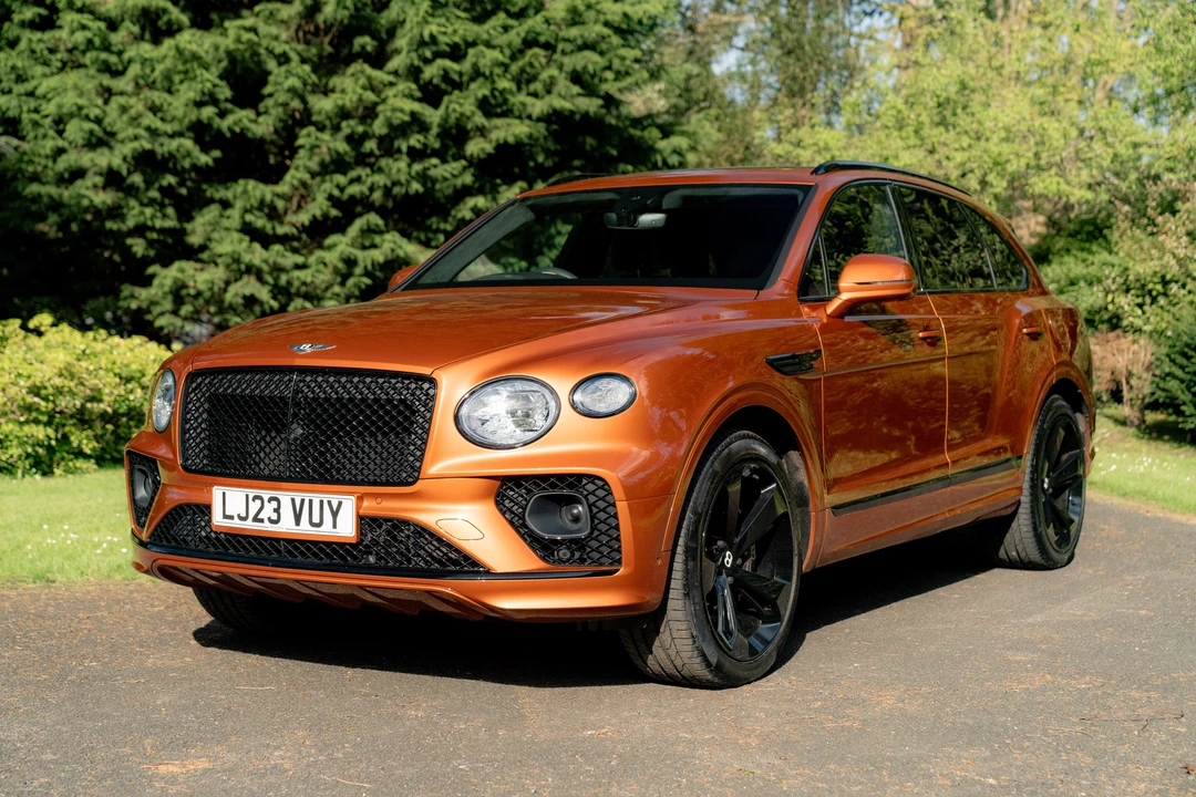 2023 Bentley Bentayga - Image 15 of 31