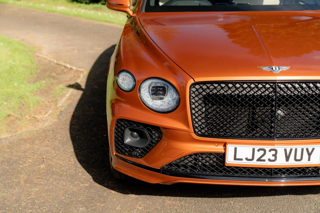 2023 Bentley Bentayga - Image 19 of 31