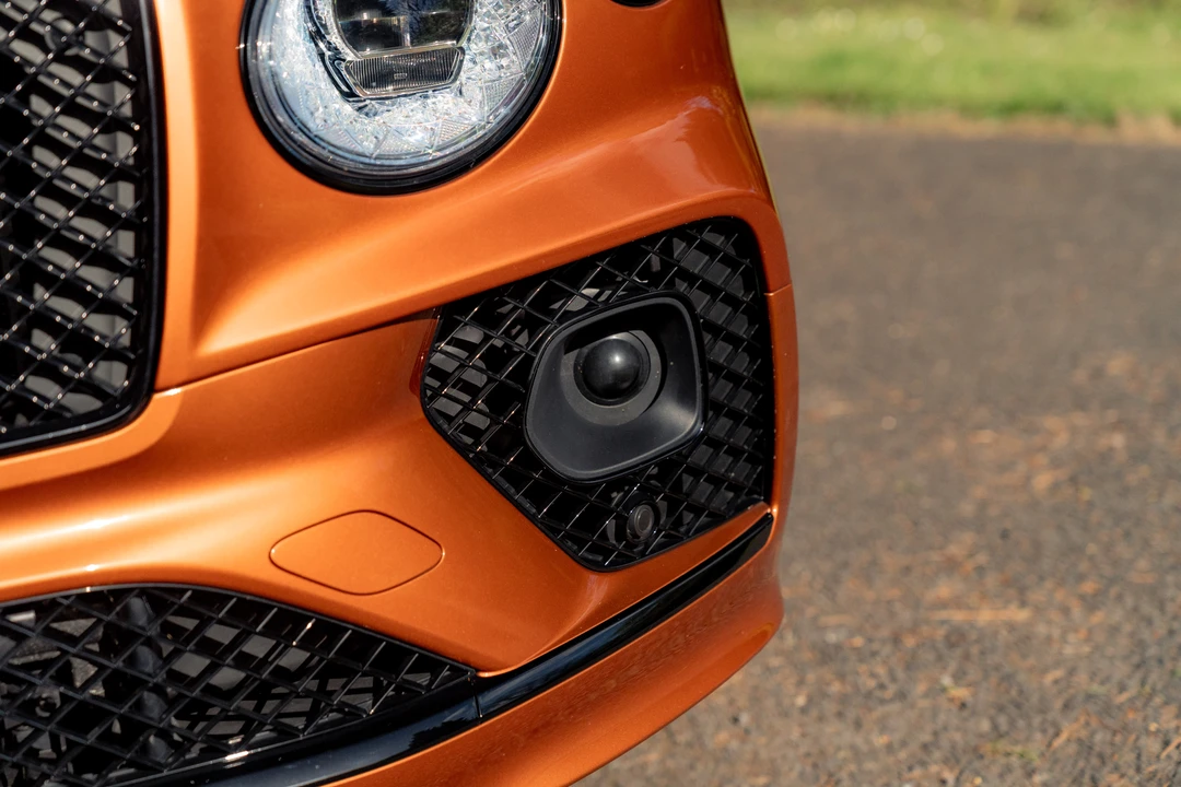 2023 Bentley Bentayga - Image 25 of 31