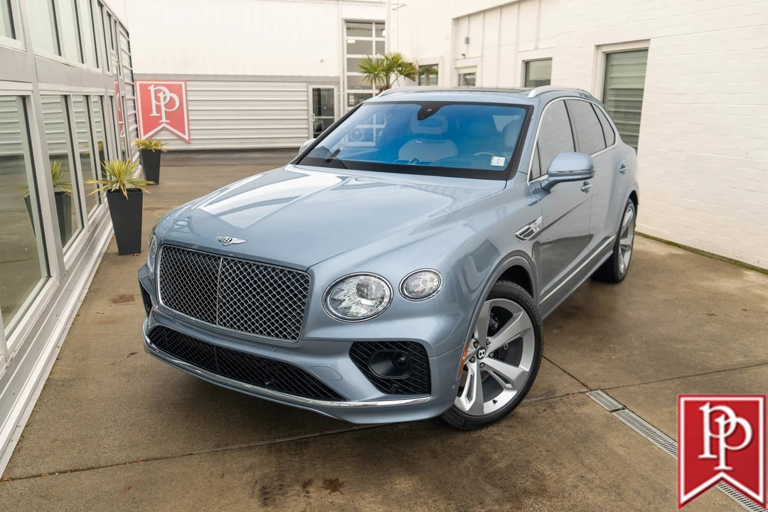 2023 Bentley Bentayga - Image 2 of 21