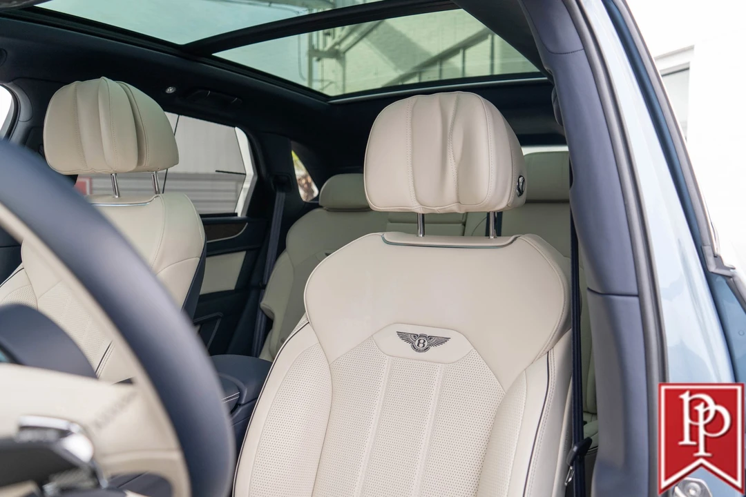 2023 Bentley Bentayga - Image 8 of 21