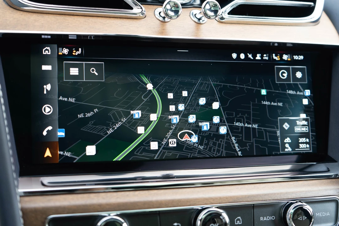 2023 Bentley Bentayga - Image 21 of 21