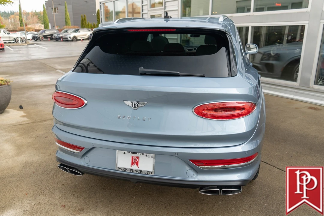 2023 Bentley Bentayga - Image 5 of 21