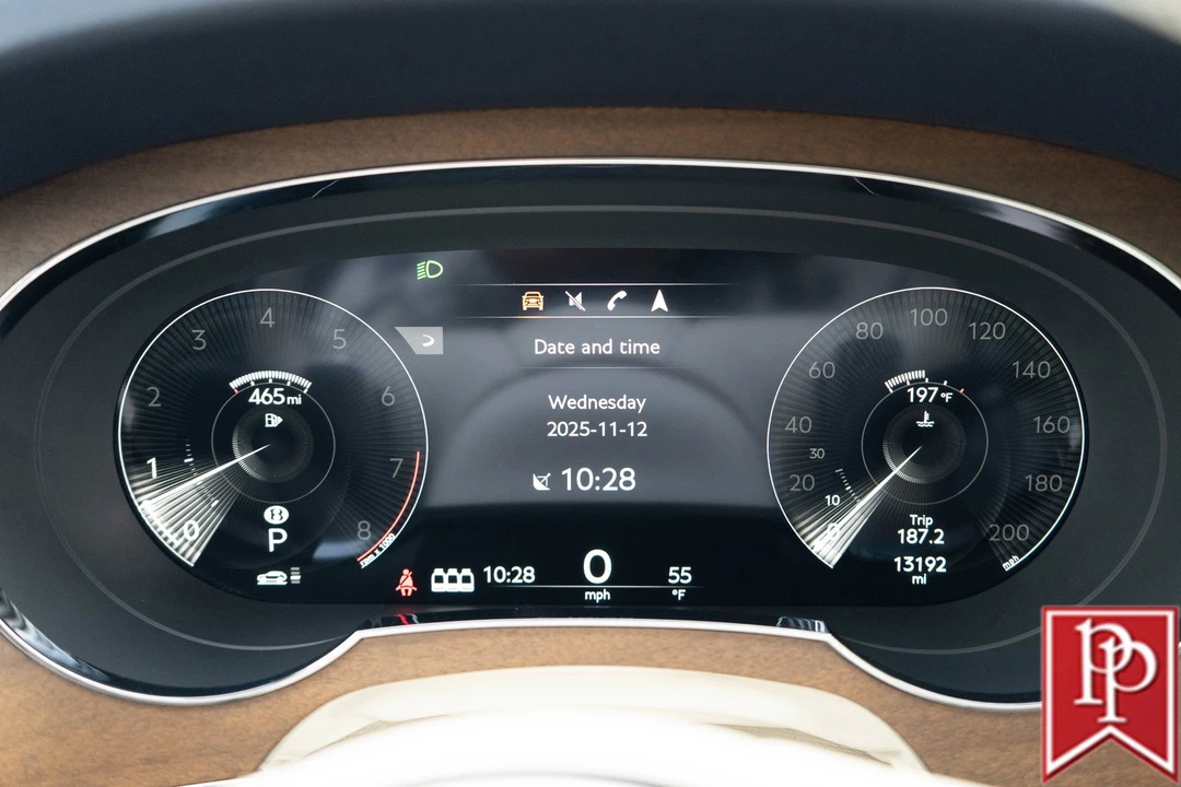 2023 Bentley Bentayga - Image 15 of 21