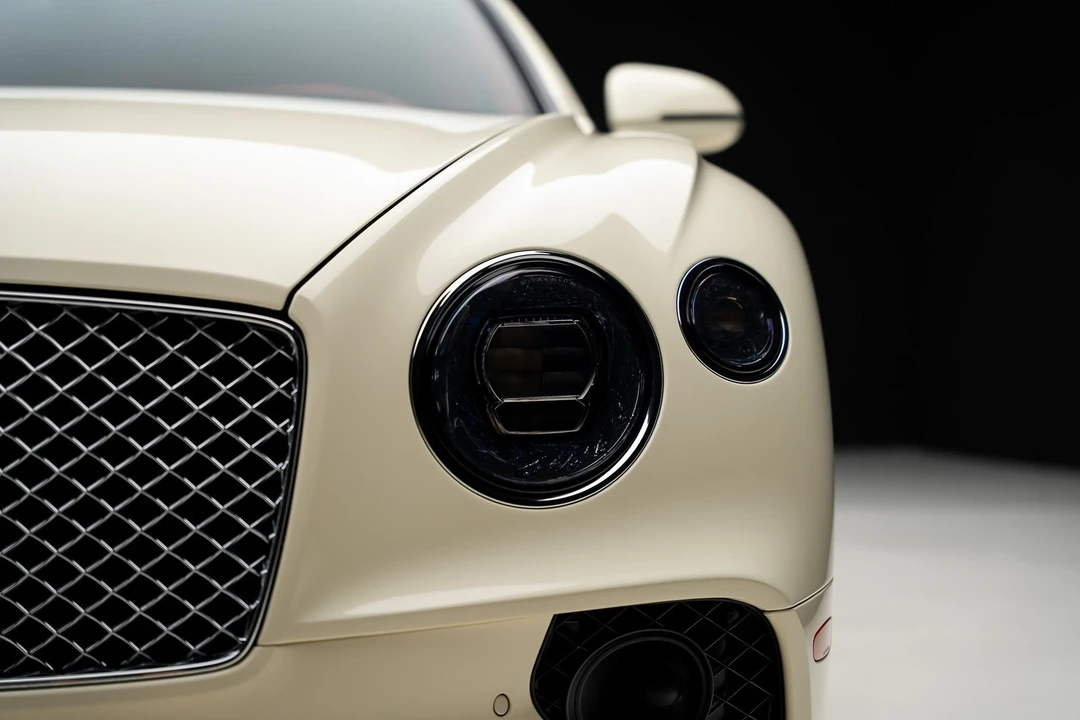 2023 Bentley Continental GTC - Image 10 of 31