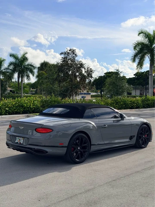 2023 Bentley Continental GT Speed 3rd Gen - Image 7 of 18