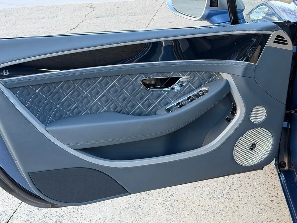 2023 Bentley Continental GT Mulliner 3rd Gen - Image 17 of 21