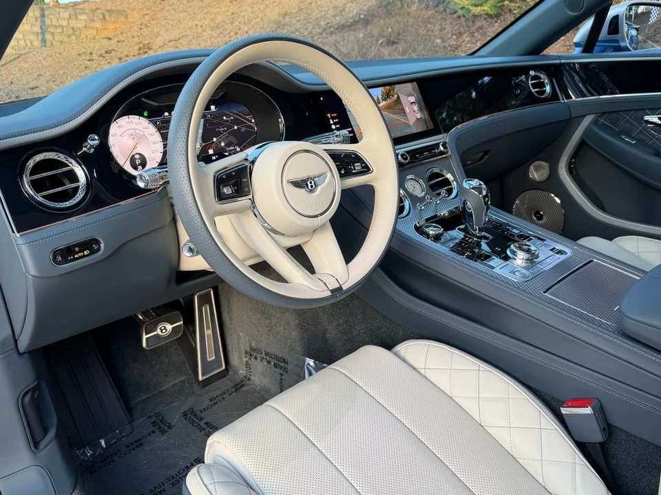 2023 Bentley Continental GT Mulliner 3rd Gen - Image 19 of 21