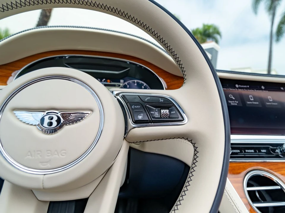 2023 Bentley Continental GTC - Image 9 of 31