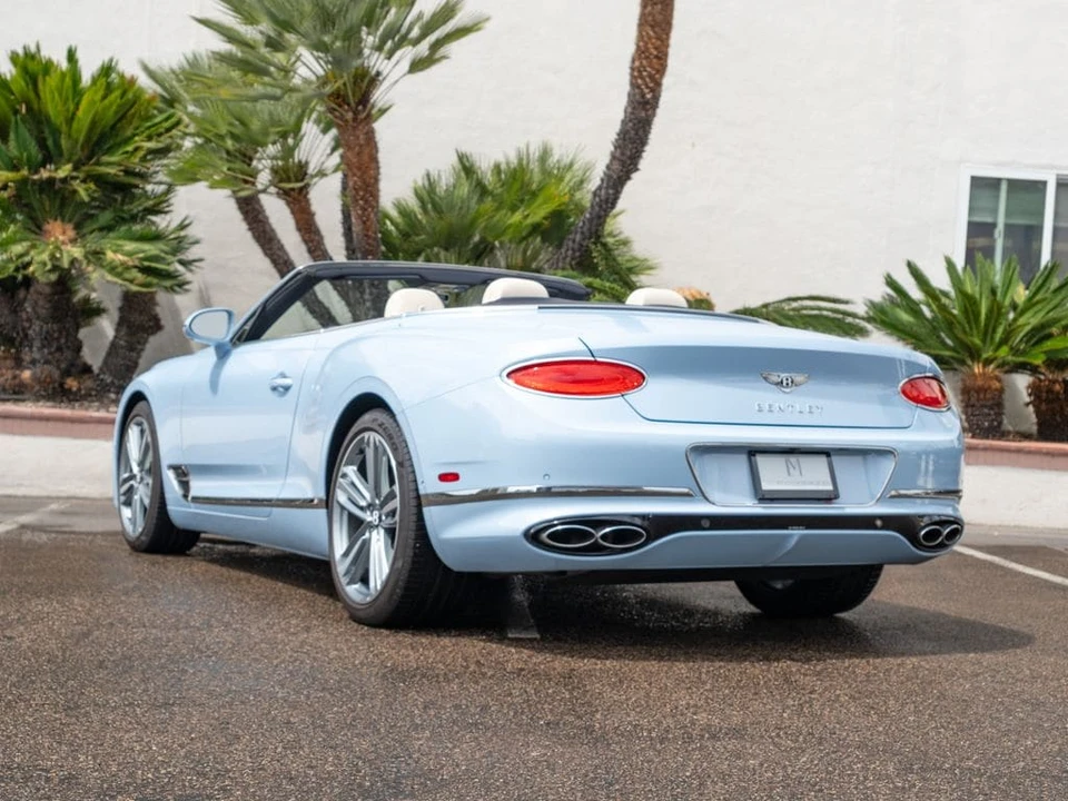 2023 Bentley Continental GTC - Image 3 of 31