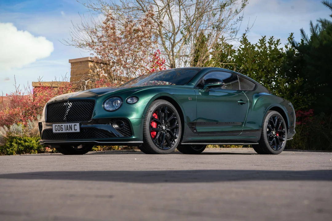 2023 Bentley Continental GT Speed 3rd Gen - Image 13 of 31